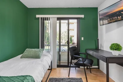 Stanza privata in Pelham Avenue, immagine 1 di 10