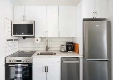 Kawalerka West 48th Street, obraz 32 49