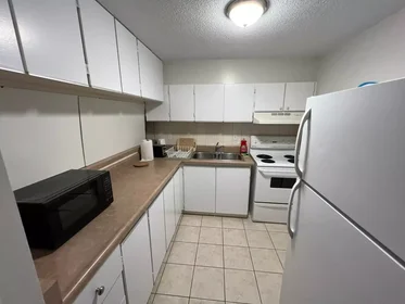 Quarto privado em Saint Patrick Street, imagem 9 de 13