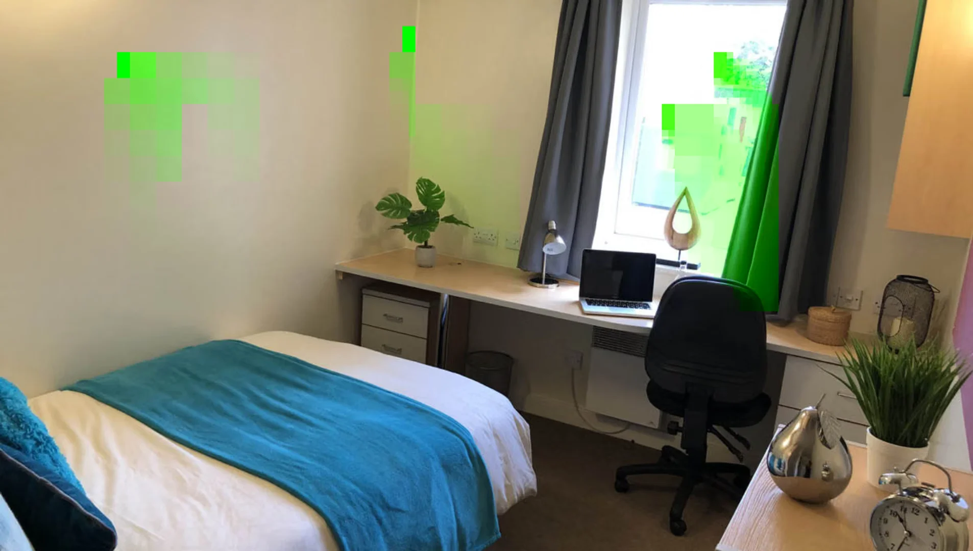 Funktionelles Studentenzimmer perfekt zum Studieren in 
