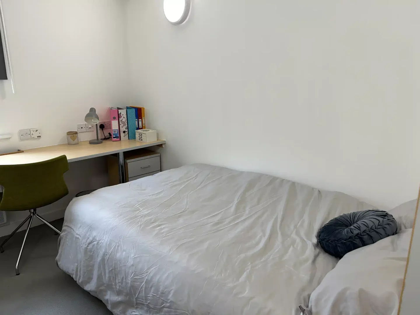 Studentenfreundliches Zimmer in  mit modernen Annehmlichkeiten