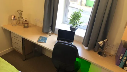 Habitación privada en Great Horton Road, imagen 3 de 22