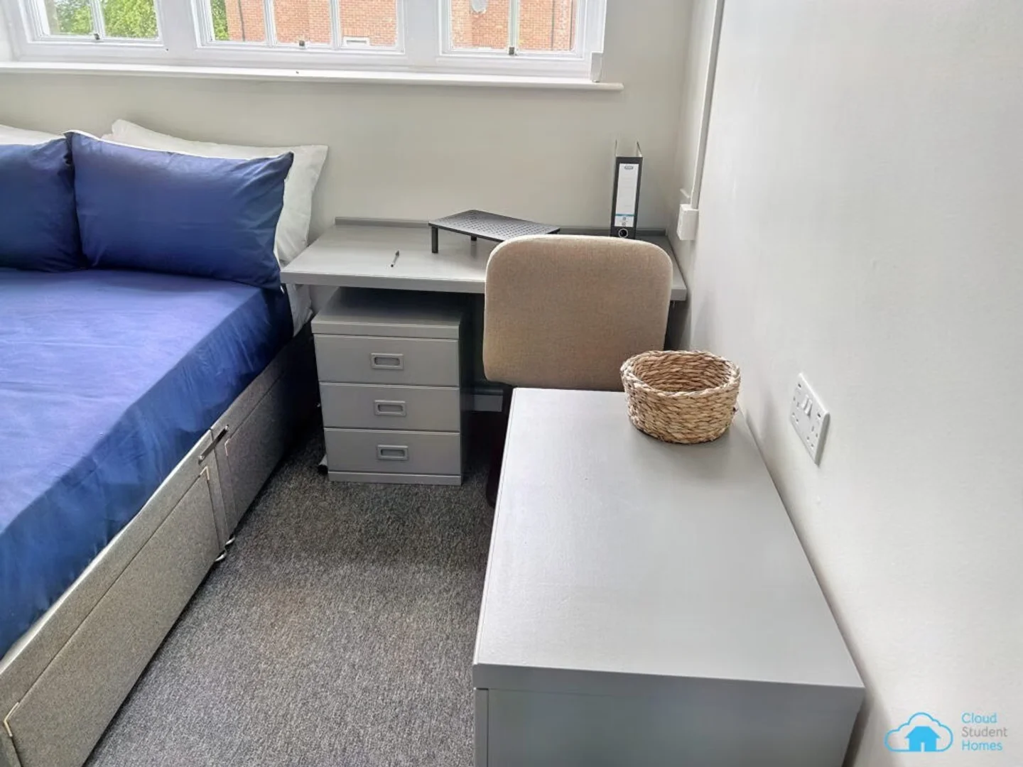 Camera per studenti economica vicino al campus a 
