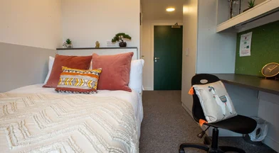 Privatzimmer in der All Saints Green, bild 1 von 26