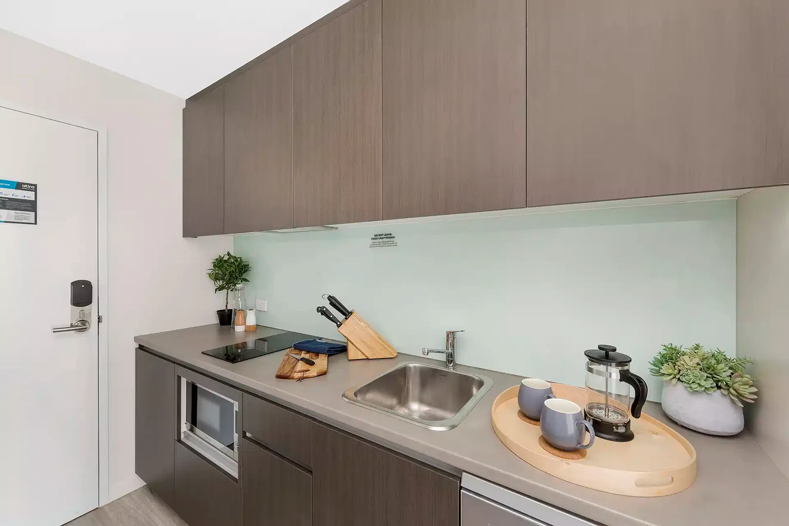 Comfortable and spacious student room in 