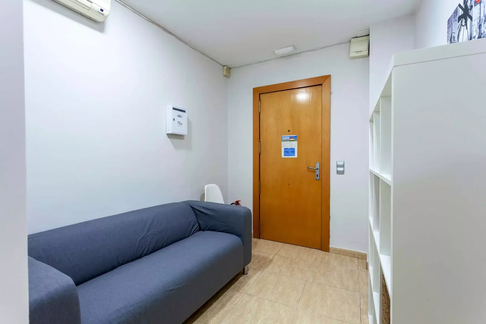 Comfortable and spacious student room in 