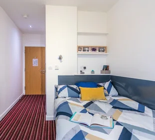 Habitación privada en Brookland Road, imagen 1 de 27