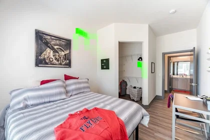 Stanza privata in Alberta Street, immagine 1 di 10