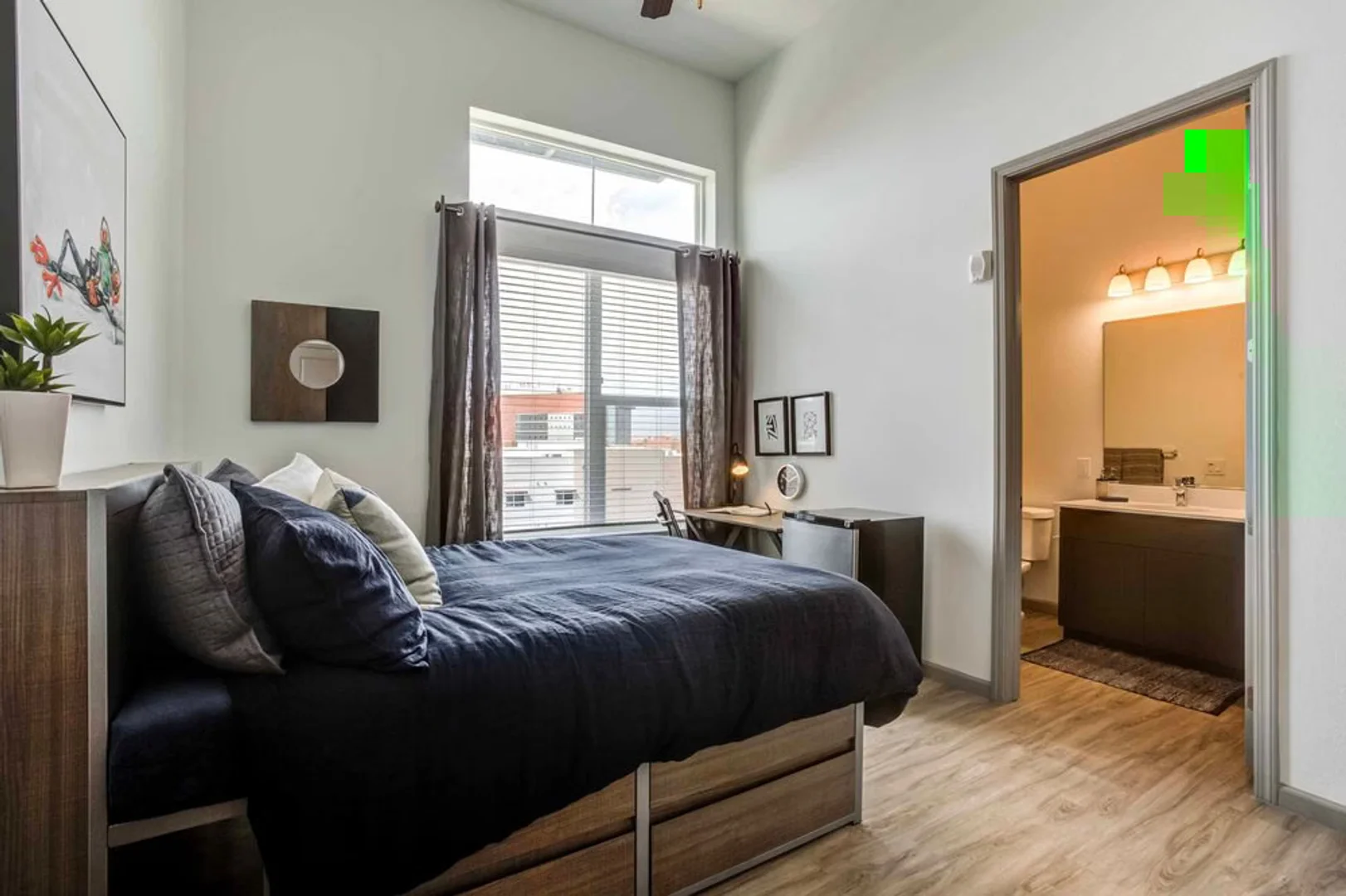 Habitación estudiantil económica con ubicación conveniente en 
