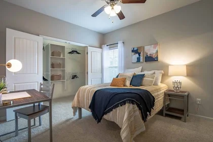 Habitación privada en Lupine Drive, imagen 8 de 49