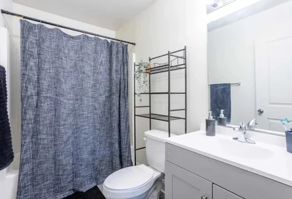 Stanza privata in South Grand Avenue, immagine 9 di 19