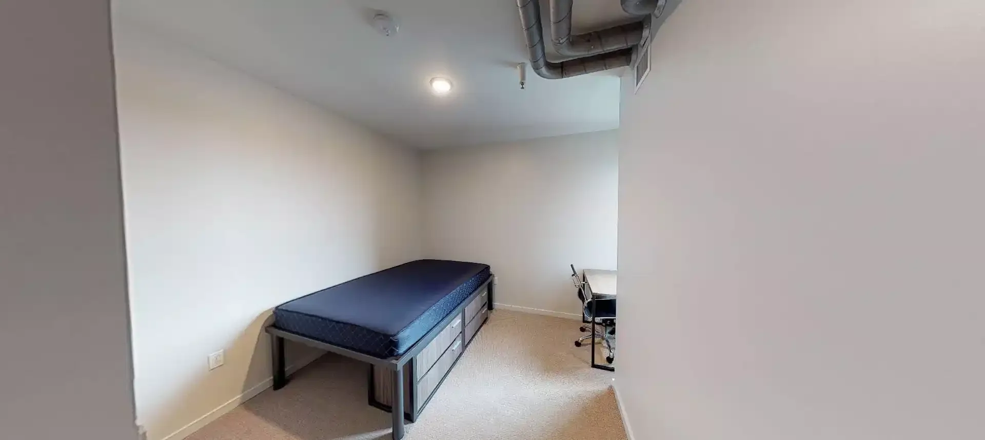 Bezahlbares Zimmer für Studenten mit ausreichender Beleuchtung in 