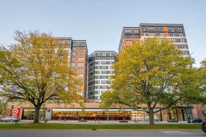 Estudio en East Grand River Avenue, imagen 21 de 49