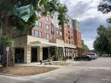 Estudio en South College Avenue, imagen 14 de 25