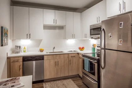 Estudio en South College Avenue, imagen 17 de 25