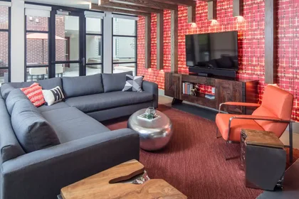Estudio en South College Avenue, imagen 6 de 25