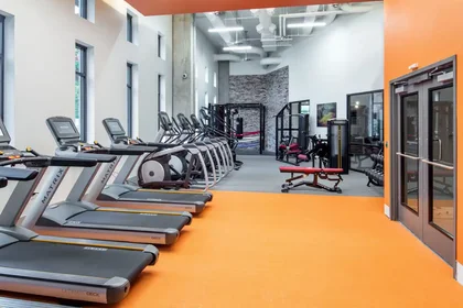 Estudio en South College Avenue, imagen 8 de 25