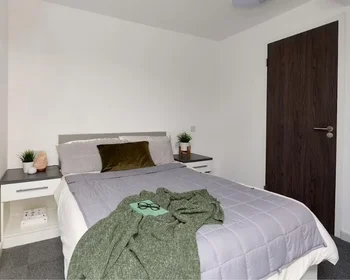 Private room at Ebrington Street, image 1 of 10