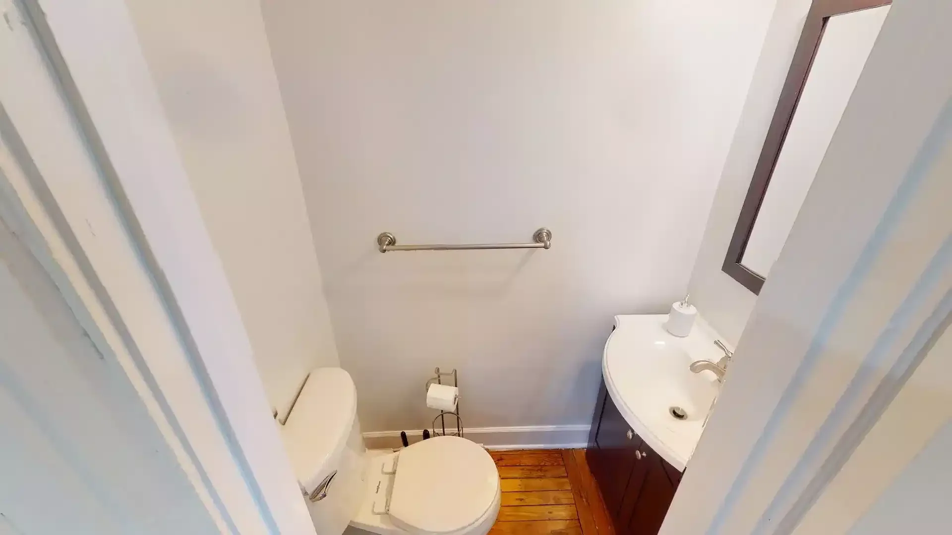 Habitación estudiantil económica con ubicación conveniente en