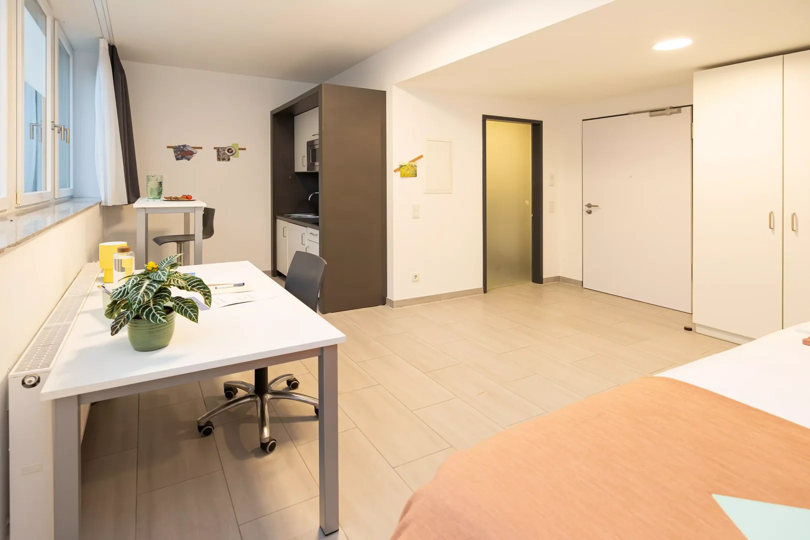 Asequible apartamento estudio con características esenciales en 