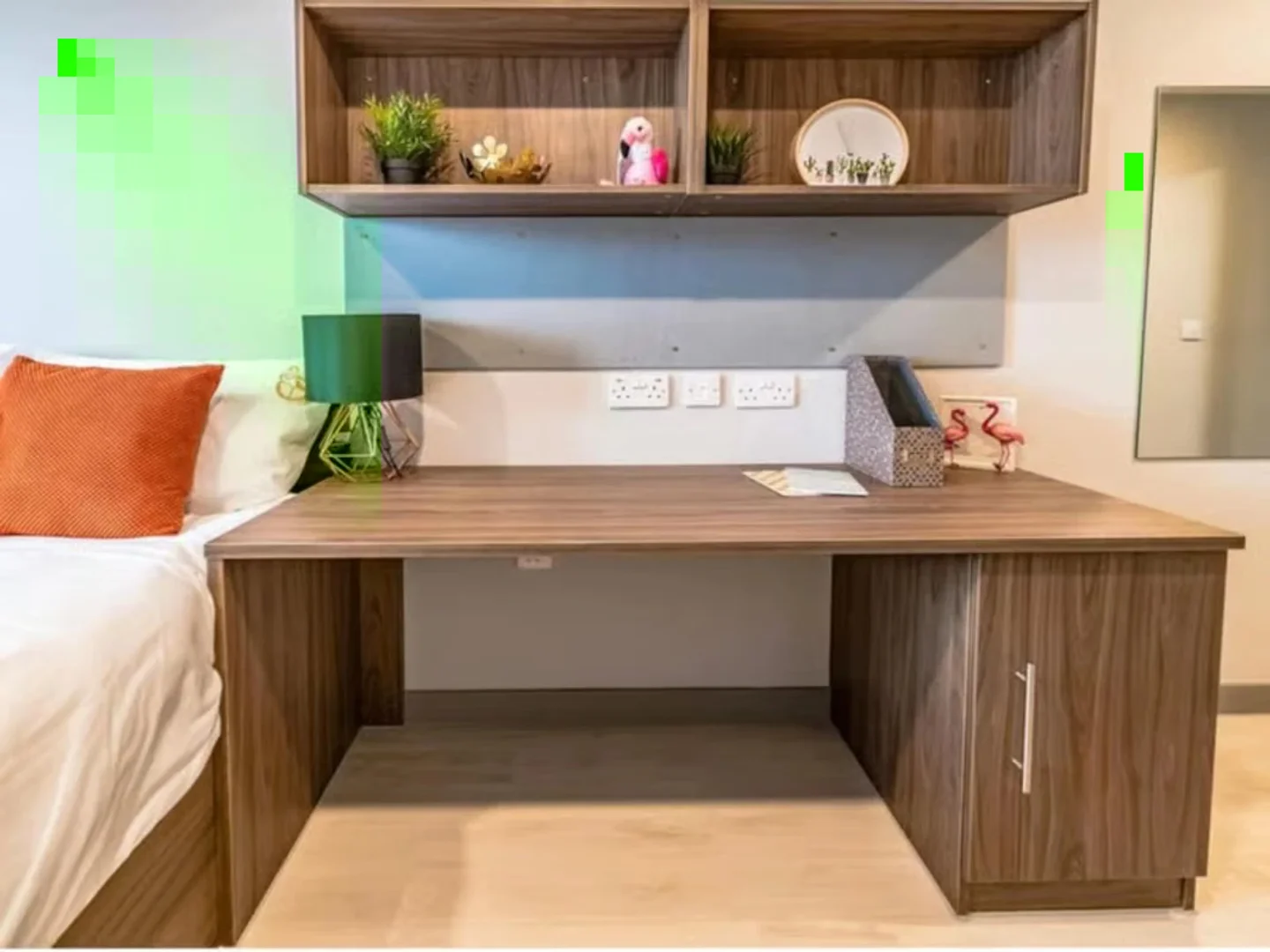 'de öğrenci dairesinde, tamamen mobilyalı kiralık oda