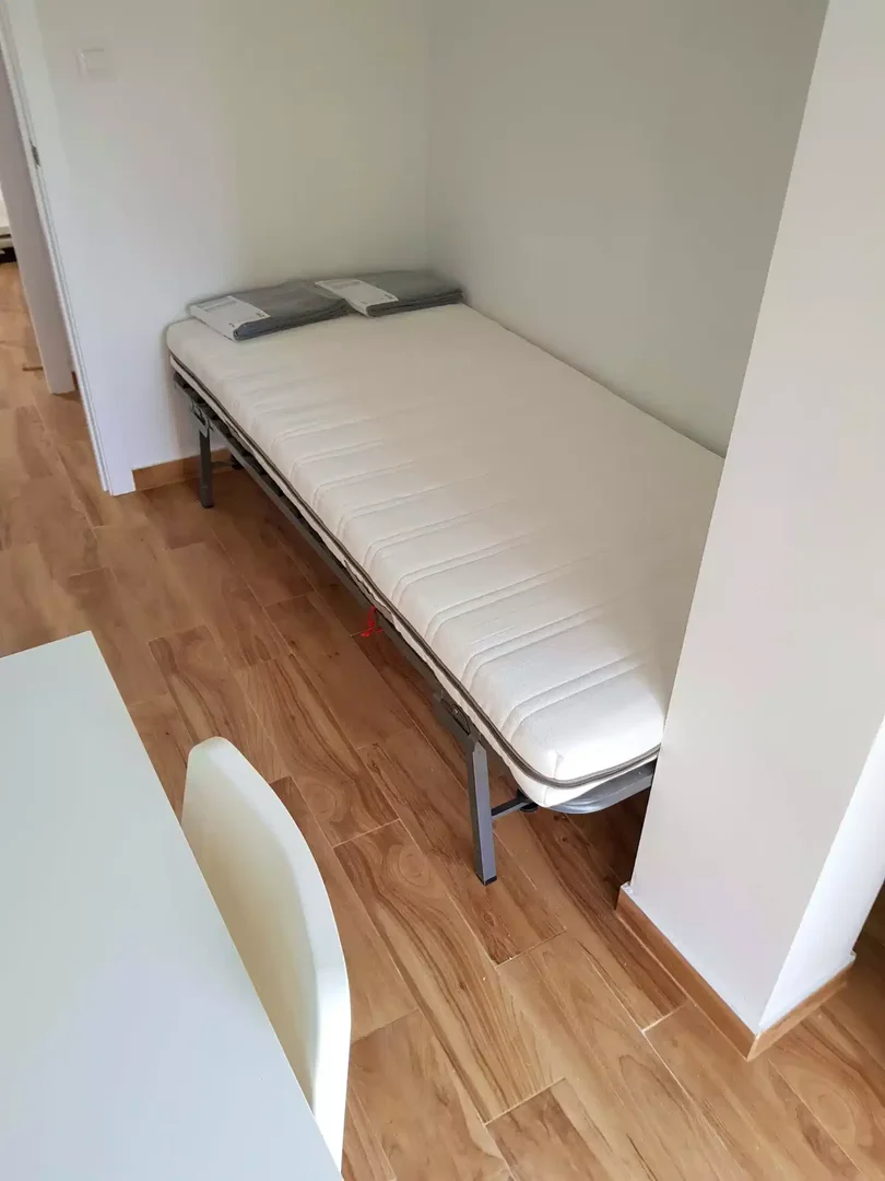 Habitación para estudiantes en  con modernas comodidades