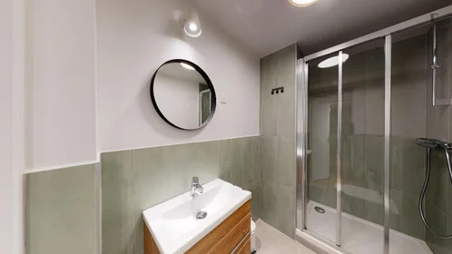 Stanza privata in Rue des Îles, immagine 4 di 18