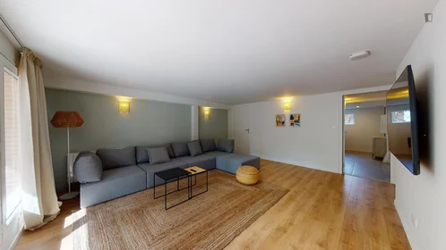 Stanza privata in Rue des Îles, immagine 8 di 18