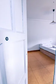 Quarto privado em Avenida de la Merced, imagem 4 de 45