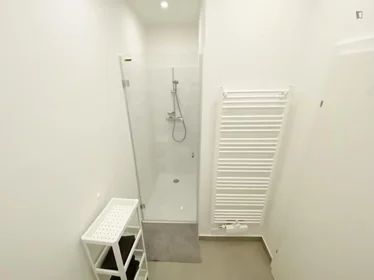 Quarto privado em Große Neugasse, imagem 15 de 19