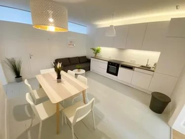 Quarto privado em Große Neugasse, imagem 9 de 19