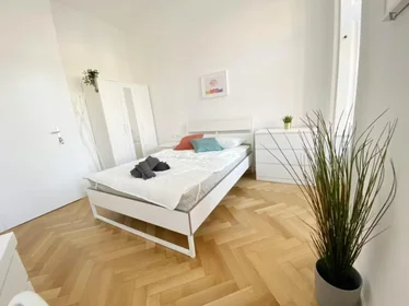 Habitación privada en Große Neugasse, imagen 1 de 10