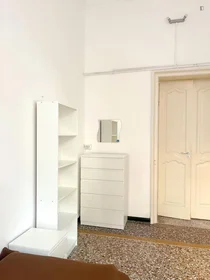 Stanza privata in Via Caffaro, immagine 3 di 12