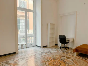 Quarto privado em Via Caffaro, imagem 3 de 12