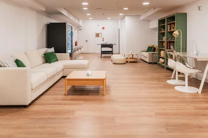 Quarto privado em residência em Calle de Don Ramón de la Cruz, 67, imagem 18 de 39