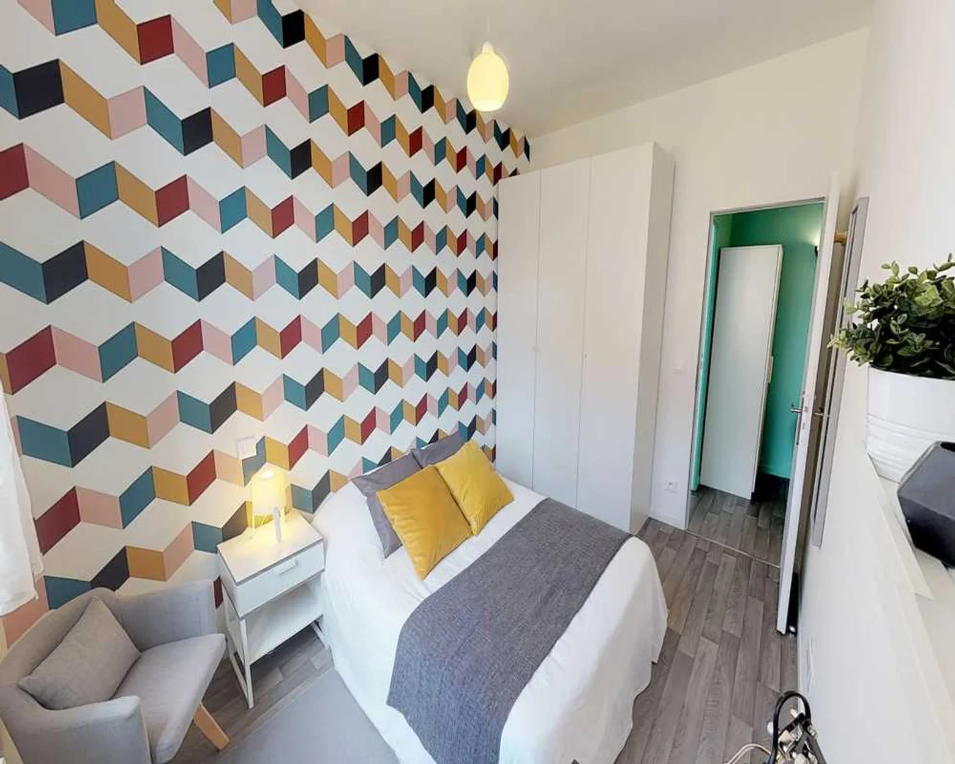 Chambre d'étudiant bon marché à proximité du campus dans 