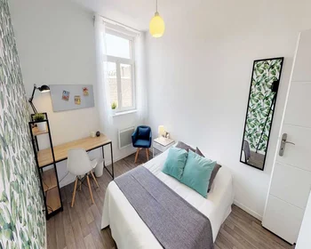 Private room at bis rue de Wazemmes, image 2 of 16