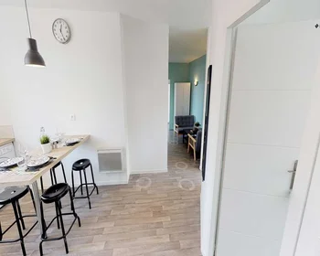 Private room at bis rue de Wazemmes, image 6 of 16