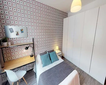 Chambre privée à bis rue de Wazemmes, image 4 de 14