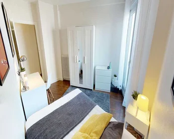 Chambre privée à Port Saint Etienne, image 3 de 12