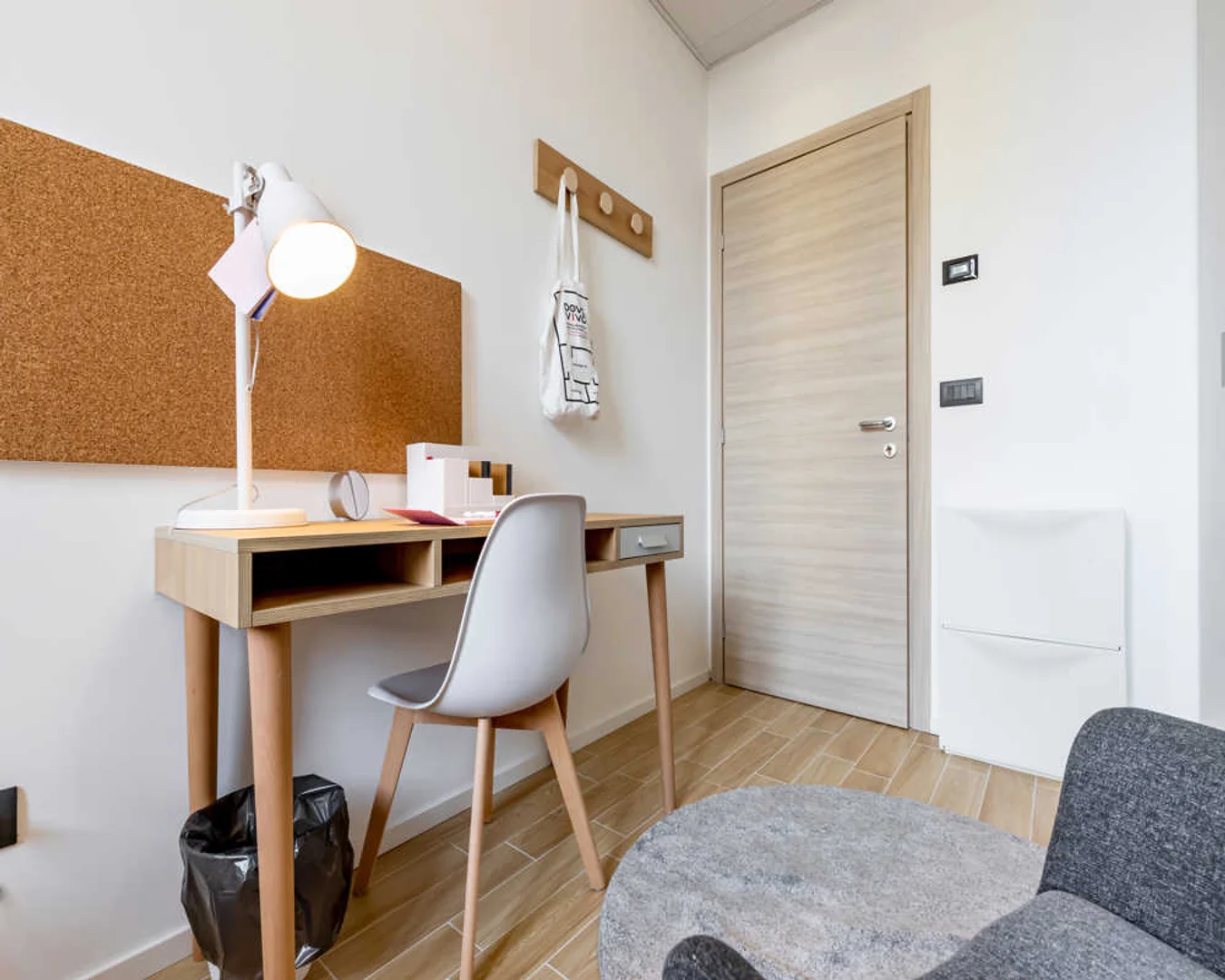 Chambre d'étudiant fonctionnelle parfaite pour étudier dans 