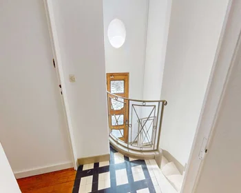 Private room at Rue du Jardin public, image 20 of 24