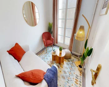 Private room at Rue du Jardin public, image 8 of 24