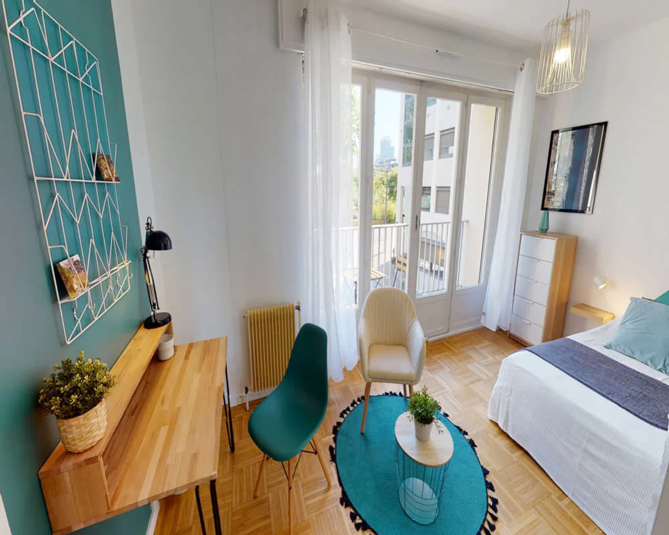 Quarto de estudante económico perto do campus em