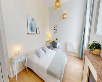 Stanza privata in Rue des Étables, immagine 1 di 18