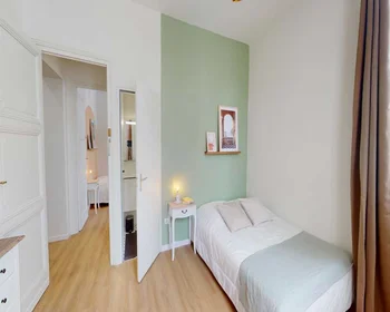 Stanza privata in Rue des Étables, immagine 2 di 21