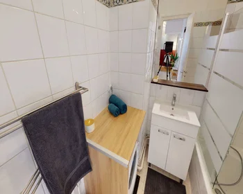 Quarto privado em rue des Emeraudes, imagem 16 de 17