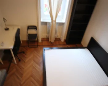 Quarto privado em Via Bernina, imagem 9 de 16