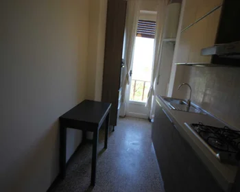 Stanza privata in Largo Giovanni Battista Scalabrini, immagine 14 di 24