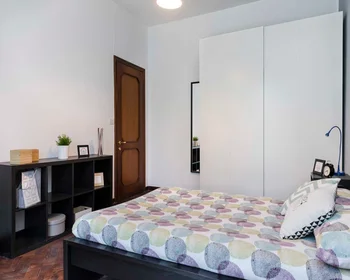 Habitación privada en Viale Giovanni Vicini, imagen 5 de 31